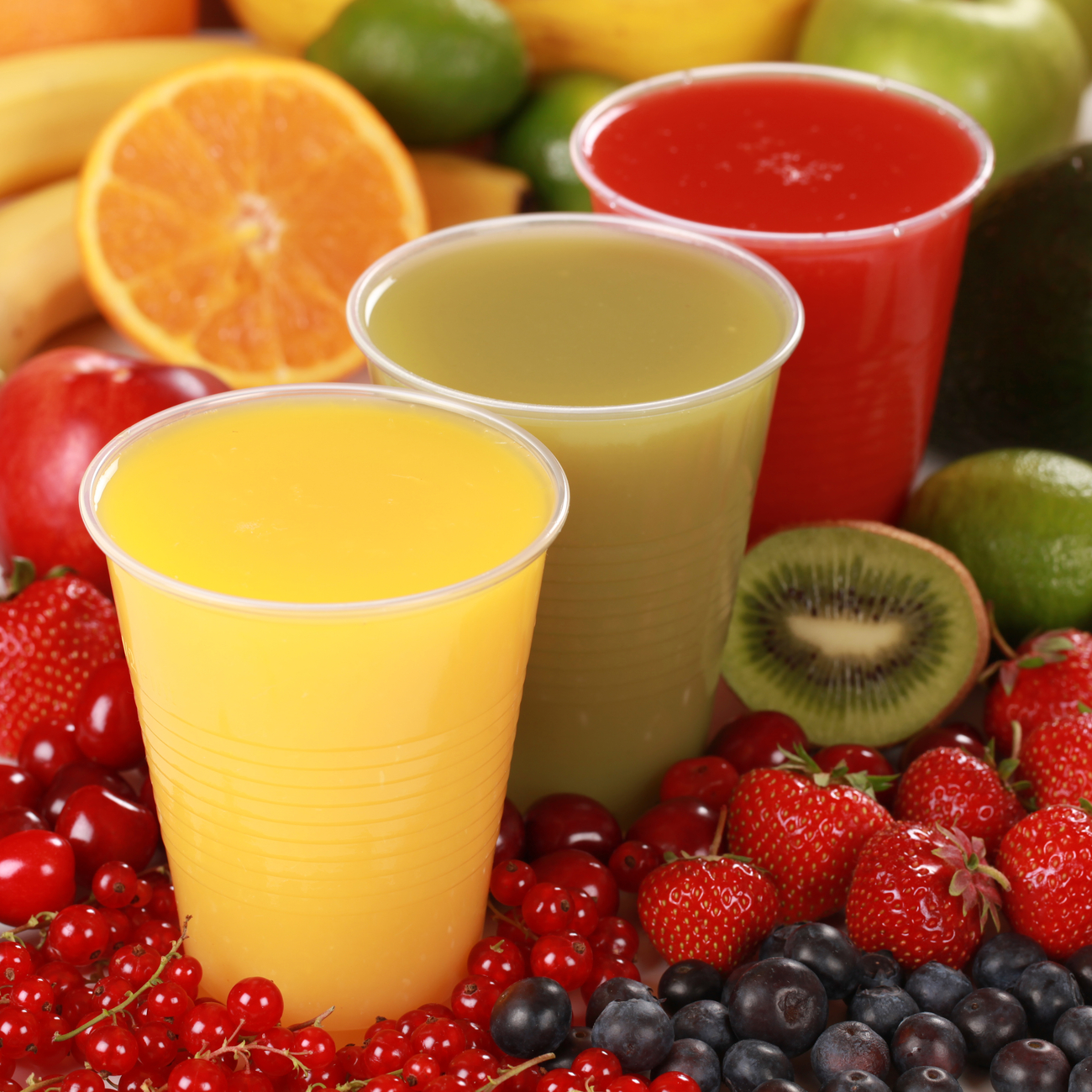Differences Between Natural Whole Fruit and Natural Fruit Juice